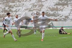 3. Liga - SV Wehen Wiesbaden - FC Ingolstadt 04 - Ausgleich Tor 1:1, Stefan Kutschke (30, FCI) Jubel, Merlin Röhl (34, FCI) Fatih Kaya (9, FCI) Filip Bilbija (35, FCI)