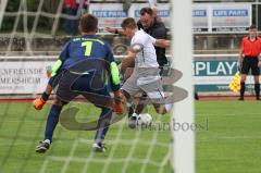 Kreisklasse - Saison 2022/2023 - TSV Gaimersheim - SV Hundszell - Marcel Posselt schwarz Hundszell - 
Sebastian Hirschbeck Torwart Gaimersheim - Foto: Meyer Jürgen