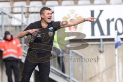 3. Liga; Arminia Bielefeld - FC Ingolstadt 04; schreit an der Seitenlinie, Spielerbank Cheftrainer Michael Köllner (FCI)