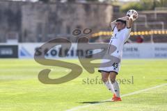 3. Liga; Borussia Dortmund II - FC Ingolstadt 04; Einwurf Felix Keidel (43, FCI)