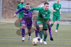 Testspiel - Fußball - SV Manching - VFR Neuburg/Donau  - Benedikt Vollnhals (#9 Manching) - Klink Stefan lila Neuburg - Foto: Jürgen Meyer