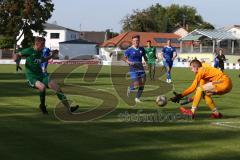 Bezirksliga Oberbayern Nord - SV Manching - SV Nord Lerchenau - Quendrim Hoti (14 Manching) - Angermeier Mathias Torwart Lerchnau - Foto: Jürgen Meyer