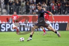 3. Liga; TSV Havelse - FC Ingolstadt 04; Angriff Spurt Julian Kügel (29, FCI) Kolgeci Besfort (4 Havelse)