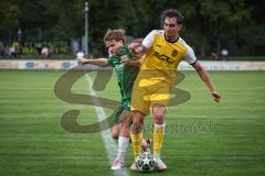 Landesliga - Saison 2026/27 - SV Manching - TSV Gersthofen - Sebastian  Graßl (Nr.10 - SV Manching) - Vogel Christian gelb Gersthofen - Foto: Meyer Jürgen
