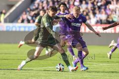 3. Liga; VfL Osnabrück - FC Ingolstadt 04; Zweikampf Kampf um den Ball Tim Heike (9, FCI) Wiemann Niklas (25 VFL)