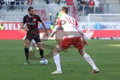 2.BL; FC Ingolstadt 04 - SSV Jahn Regensburg; Rico Preißinger (6, FCI) Kaan Caliskaner (10 SSV)