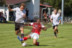 A-Klasse - Saison 2022/2023 - SV irsching - Knodorf - TV 1911 Vohburg  - Tobias Bauer weiss Irsching - Philipp Scholz rot Vohburg - Foto: Meyer Jürgen