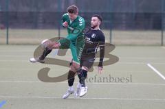 Freundschaftsspiel - FC Fatih Ingolstadt - TV Aiglsbach - Ramazan Kurnaz schwarz FC Fatih - Paul Belousow grün Aiglsbach - Ramazan Kurnaz schwarz FC Fatih - Foto: Meyer Jürgen