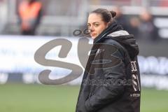 3. Liga; FC Ingolstadt 04 - SV Sandhausen; vor dem Spiel Cheftrainerin Sabrina Wittmann (FCI)