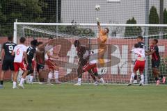 *** Bayernliga Nord - Saison 2025/26 - FC Ingolstadt 04 II - Jahn Regensburg II - Torwart Raphael Eßlinger (Nr.12 - FC Ingolstadt II) - XXXXX - Foto: Meyer Jürgen