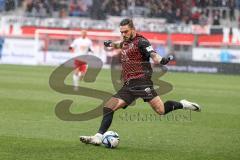 3. Liga; FC Ingolstadt 04 - 
Rot-Weiss Essen; Pascal Testroet (37, FCI)