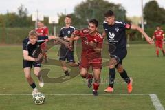 Kreisklasse - Saison 2025/26- TSV Etting - TSV Altmannstein-  - Johannes Six schwarz links Etting - Johannes Brosig rechts schwarz Etting - Daniel Weber mitte rot Altmannstein - Foto: Meyer Jürgen