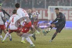 3. Liga; SSV Jahn Regensburg - FC Ingolstadt 04; Fredrik Carlsen (8, FCI) Torwart Weidinger Alexander (32 SSV) Strauss Felix (4 SSV)