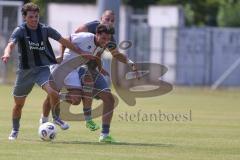 Bayernliga Nord - Saison 2025/26 - FC Ingolstadt 04 II - SV Weiden - Lummer Michael grau links Weiden - Can Paylan (Nr.13 - FC Ingolstadt II) - Sylejmani Jahi grau Weiden rechts - Foto: Meyer Jürgen