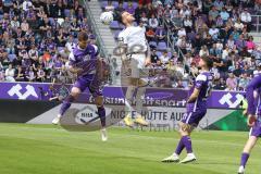 3.Liga - Saison 2022/2023 - Erzgebirge Aue - FC Ingolstadt 04 - Patrick Schmidt (Nr.9 - FCI) - Anthony Barylla (Nr.23 - Erzgebirge Aue) -  - Foto: Meyer Jürgen