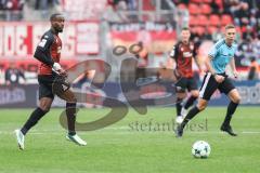 3. Liga; FC Ingolstadt 04 - Rot-Weiss Essen; Jonas Scholz (15, FCI)