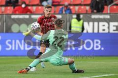 Relegation 1 - FC Ingolstadt 04 - VfL Osnabrück - Dennis Eckert Ayensa (7, FCI) im Alleingang überwindet Beermann Timo (33 VfL) und erzielt das 3:0 Tor Jubel, lupft über Torwart Kühn Philipp (22 VfL)