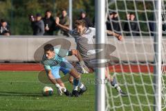 Kreisliga - Saison 2023/2024 - FC Fatih Ingolstadt - TSV Münchsmünster - Maximilian Anthofer grau Münchsmünster - Marco Ernhofer Torwart Fatih - Foto: Meyer Jürgen