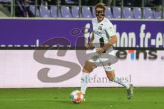 2.BL; Erzgebirge Aue - FC Ingolstadt 04; Michael Heinloth (17, FCI) Gesichtsmaske Protektor