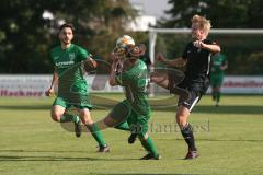 BZL - Oberbayern Nord - SV Manching - TSV Jetzendorf - Rainer Meisinger (#19 Manching) schwarz - Florian Radlmeier grün #14 Jetzendorf - Foto: Jürgen Meyer