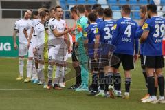 3.Liga - Saison 2022/2023 - 1. FC Saarbrücken - FC Ingolstadt 04 - Die Mannschaften begrüßen sich - Foto: Meyer Jürgen