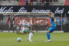 2.BL; FC Ingolstadt 04 - Werder Bremen, Nils Roeseler (13, FCI) Ducksch Marvin (7 Bremen)