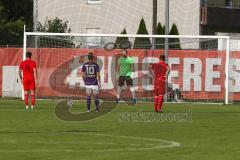 Bayernliga Süd - Saison 2021/2022 - FC Ingolstadt 04 II - Schwaben Augsburg - Räuber Ludwig (#14 FCI) verschiesst einen Elfmeter - Torwart pariert - Patrick Rösch Torwart Augsburg - Foto: Meyer Jürgen