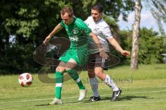 Kreisliga - TSV Baar Ebenhausen - TSV Gaimersheim - Florian Ihring grün Gaimersheim - Maximilian Reichler weiss Ebenhausen - Foto: Jürgen Meyer