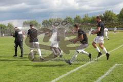 Kreisliga - Saison 2022/2023 - TSV Gaimersheim - Türk.SV Ingolstadt - Aufstieg in die Bezirksliga - Bierdusche für Trainer Manfred Wagner-Kroll Trainer Gaimersheim - jubel - Foto: Marek Kowalski