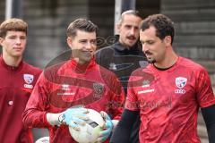 Toto Pokal; TSV Landsberg - FC Ingolstadt 04; vor dem Spiel Torwart Markus Ponath (1, FCI) Torwart Kai Eisele (25, FCI) Torwart David Klein (47, FCI) Torwart-Trainer Arvid Schenk  (FCI)