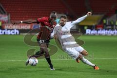 3. Liga; FC Ingolstadt 04 - FSV Zwickau; Zweikampf Kampf um den Ball Moussa Doumbouya (27, FCI) Ziegele Robin (4 FSV)