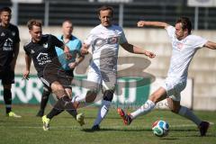 Kreisklasse - Saison 2026/27- MTV Ingolstadt- SV Dolling - Ismael Diaz Molina weiss MTV - Robin Skorsetz schwarz Dolling - Foto: Meyer Jürgen