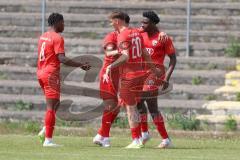 Bayernliga Nord - Saison 2023/24 - FC Ingolstadt 04 II - TSV Abtswind -  Der 1:0 Führungstreffer durch - Michael Udebuluzor (Nr.11 - FCI) - jubel -  - XXXXX - Foto: Meyer Jürgen