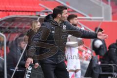 3. Liga; FC Ingolstadt 04 - Rot-Weiss Essen; an der Seitenlinie, Spielerbank Cheftrainer Guerino Capretti (FCI)