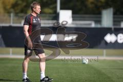 3. Liga - Saison 2026/27 - 1. Trainingseinheit mit Achim Beierlorzer - Co-Trainer Markus Feldhoff (FCI) - XXXXX - Foto: Meyer Jürgen