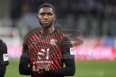 3. Liga; FC Ingolstadt 04 - Erzgebirge Aue; Spieler bedanken sich bei den Fans Daouda Beleme (9, FCI)