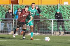 3. Liga; Testspiel; SpVgg Greuther Fürth - FC Ingolstadt 04 - Zweikampf Kampf um den Ball Moritz Seiffert (23, FCI) Dietz Maximilian (33 SpVgg)