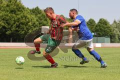 Testspiel - TSV Ingolstadt Nord - FC Augsburg II - Josef Deger rot Augsburg - Ensar Düzgün blau TSV Ingolstadt - Foto: Jürgen Meyer