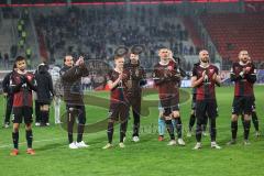 2.BL; FC Ingolstadt 04 - Erzgebirge Aue; nach dem Spiel Sieg Jubel Freude Spieler bedanken sich bei den Fans Visar Musliu (16, FCI) Cheftrainer Rüdiger Rehm (FCI) Christian Gebauer (22, FCI) Stefan Kutschke (30, FCI) Nico Antonitsch (5, FCI) Rico Preißing