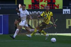 3. Fußball-Liga - Saison 2022/2023 - Borussia Dortmund II - FC Ingolstadt 04 - Dominik Franke (Nr.3 - FCI) - Pohlmann Ole (Nr.19 - Borussia Dortmund II) - Foto: Meyer Jürgen