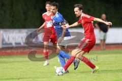 Kreisklasse - Saison 2023/2024 - TSV Ingolstadt Nord - TSV Kösching- Michael Lang rot Kösching - Giovanni Di Terlizzi blau Ing Nord - Foto: Meyer Jürgen