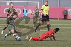 Frauen - Bayernliga -  FC Ingolstadt 04 II -SV Frensdorf -  Sarah Müller rot FCI - Nadine Janousch  grau Frensdorf - Foto: Meyer Jürgen