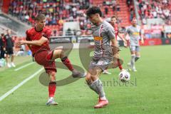 3. Liga; FC Ingolstadt 04 - SSV Jahn Regensburg; Gustav Christensen (24, FCI) Oliveira Nicolas (25 SSV) Zweikampf Kampf um den Ball
