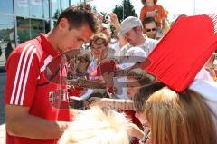 Audi - Fahrzeugübergabe an den FC Bayern - Saison 2009/2010 - Miroslav Klose