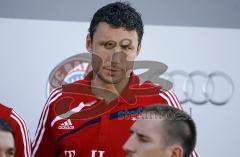 Audi - Fahrzeugübergabe an den FC Bayern - Saison 2009/2010 - Mark van Bommel