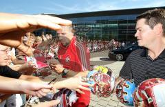 FC Bayern holt die Fahrzeuge bei Audi ab - Frank Ribery