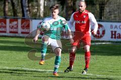 Landesliga Südost - FC Gerolfing - SV Erlbach - Graßl Sebastian #8 grün Gerolfing - Bonimeier Harald rot Erlbach - Foto: Jürgen Meyer