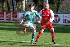 Landesliga Südost - FC Gerolfing - SV Erlbach - Graßl Sebastian #8 grün Gerolfing - Bonimeier Harald rot Erlbach - Foto: Jürgen Meyer