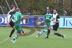 Landesliga 2015/16 - FC Gerolfing - TSV Eching - Suszko Mariusz grün Gerolfing - Kantar Mustafa rechts schwarz Eching - Robinson Adrian grün Gerolfing -Foto: Jürgen Meyer