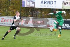 Landesliga 2015/16 - FC Gerolfing - TSV Eching - Robinson Adrian grün Gerolfing - Stegmeier Ludwig schwarz Eching - Foto: Jürgen Meyer